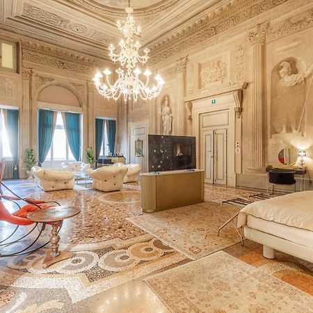 Corte Realdi - Palazzo Camozzini Verona Exteriör bild