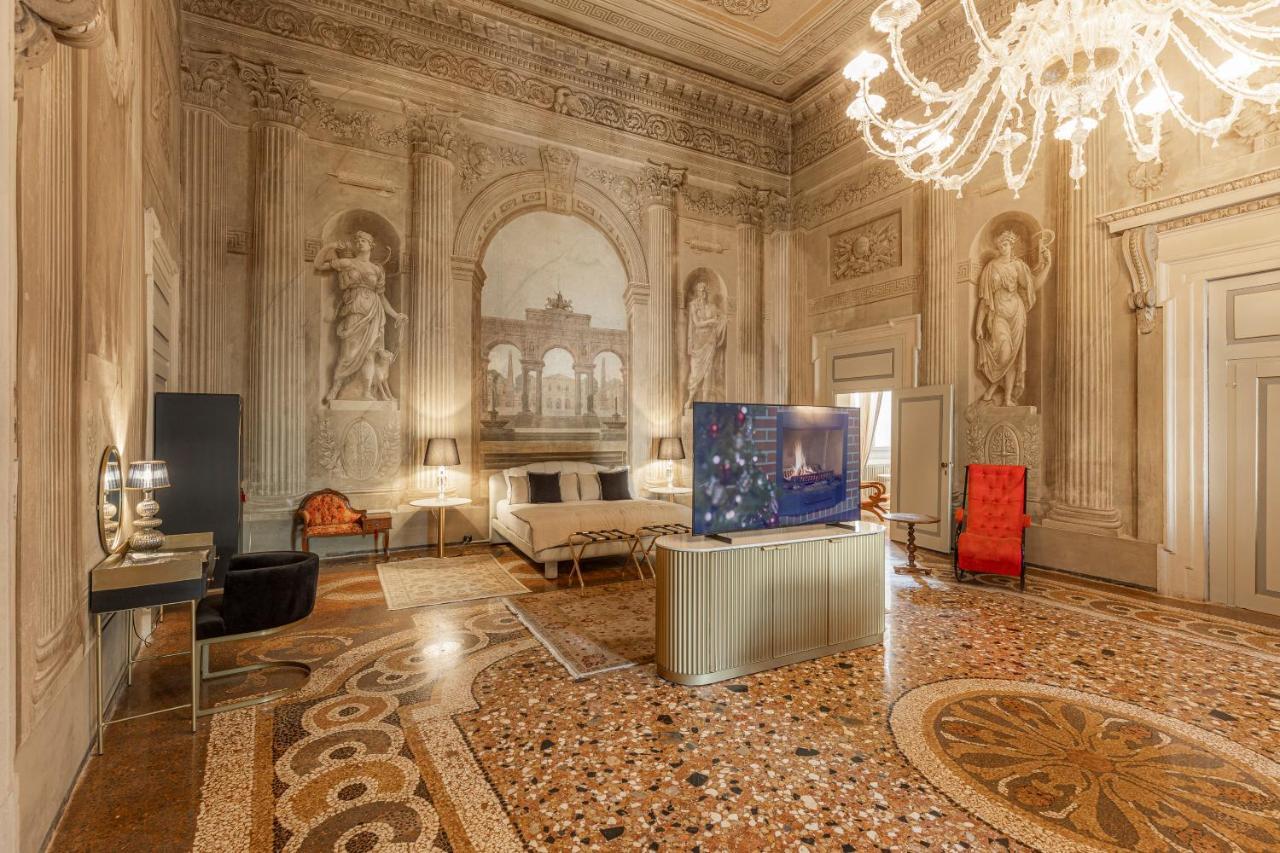 Corte Realdi - Palazzo Camozzini Verona Exteriör bild